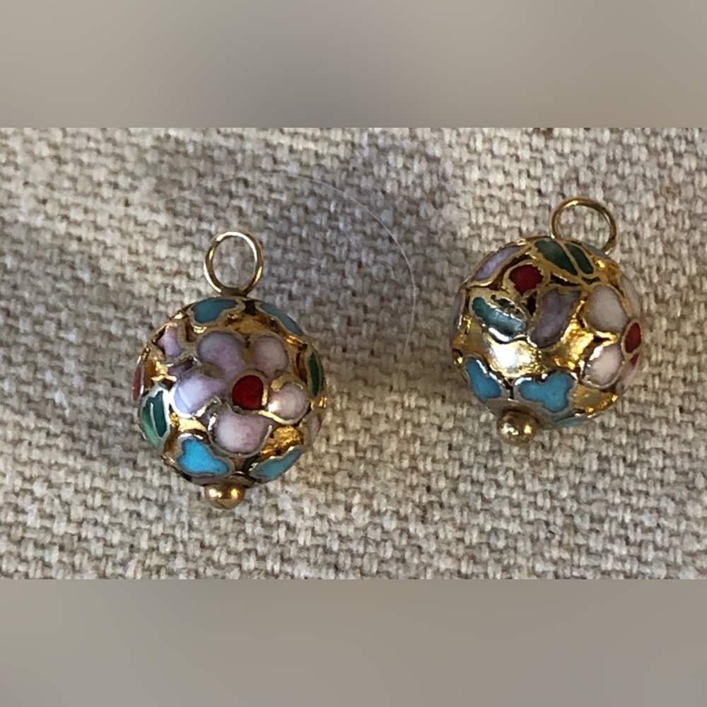 Vintage Cloisonné Ball Charm in gold fill/tone